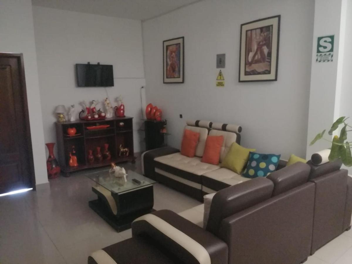 Hospedaje Renzo Tarapoto Kültér fotó