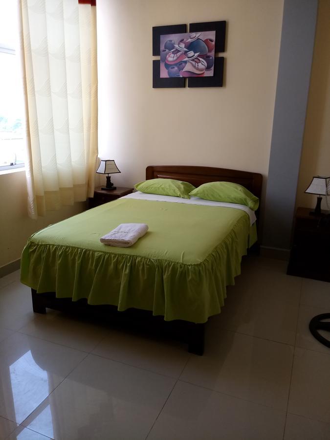 Hospedaje Renzo Tarapoto Kültér fotó