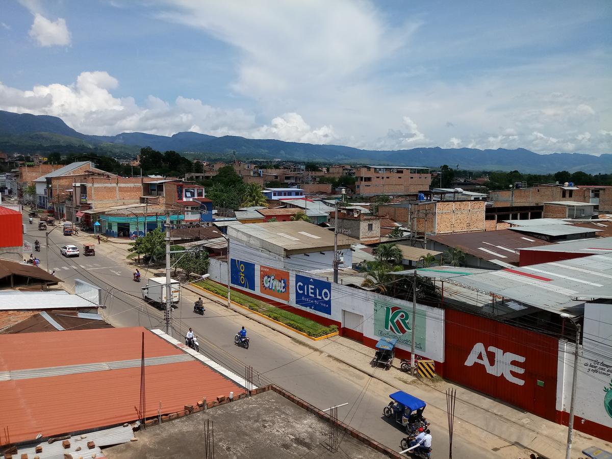 Hospedaje Renzo Tarapoto Kültér fotó